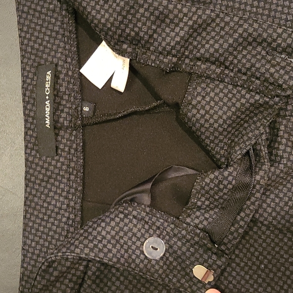 Amanda and Chelsea Fitted Pant / Size 6 - Picture 3 of 6